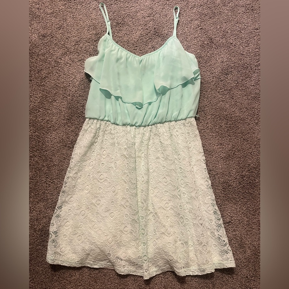 iZ BYER Green Lace Spaghetti Adjustable Strap Summer Dress Size L